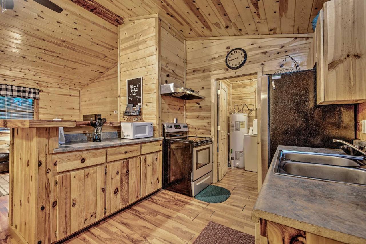 Broken Bow Starlight Cabin With Private Hot Tub! Exterior photo